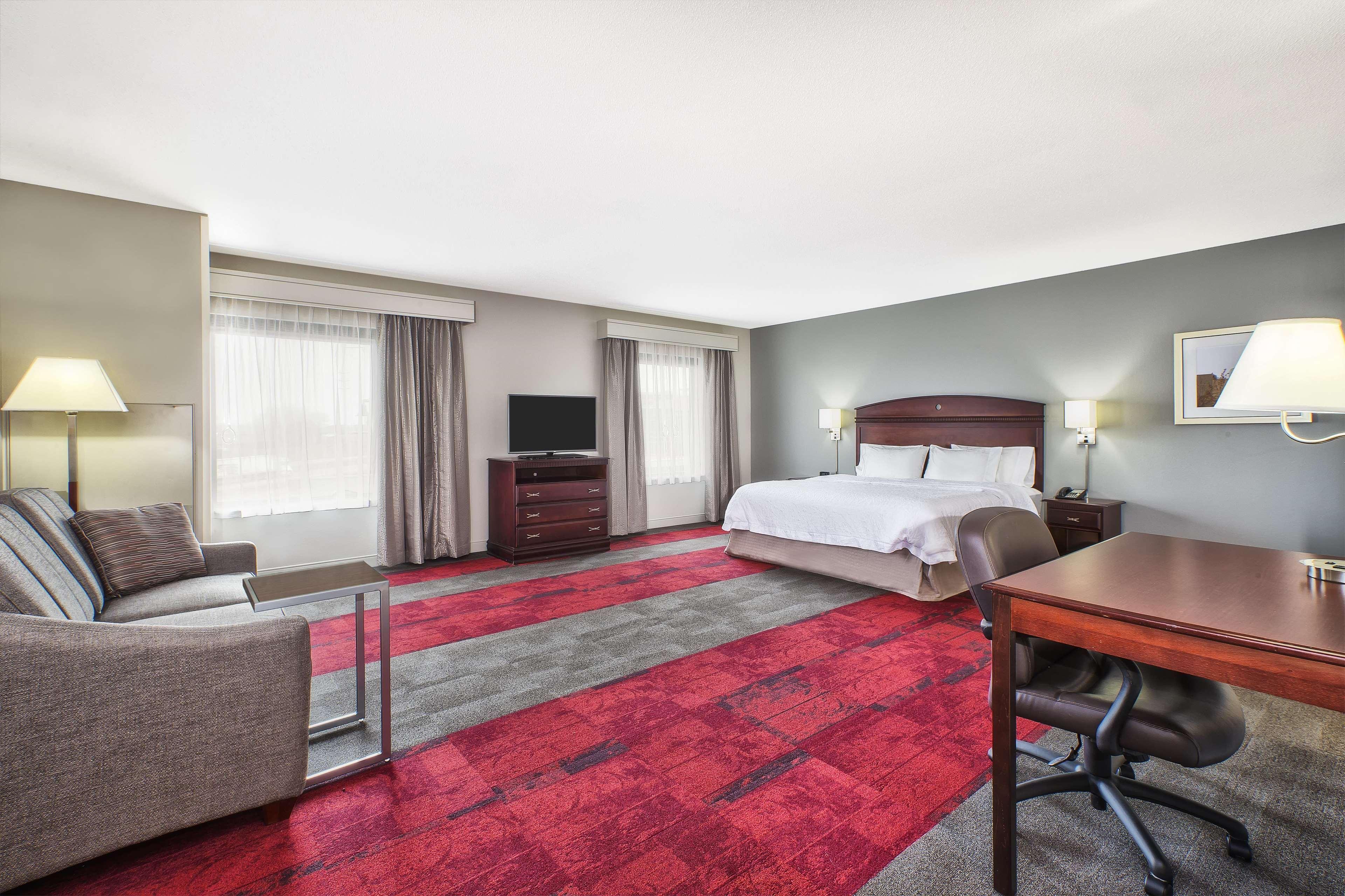 Hampton Inn & Suites Madison - West Ngoại thất bức ảnh