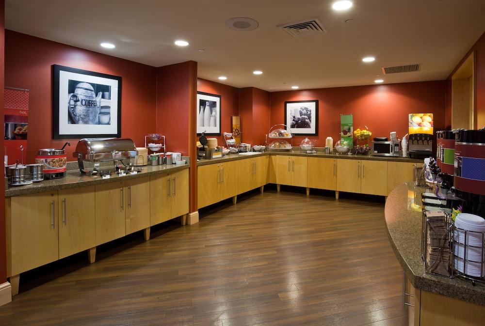 Hampton Inn & Suites Madison - West Ngoại thất bức ảnh