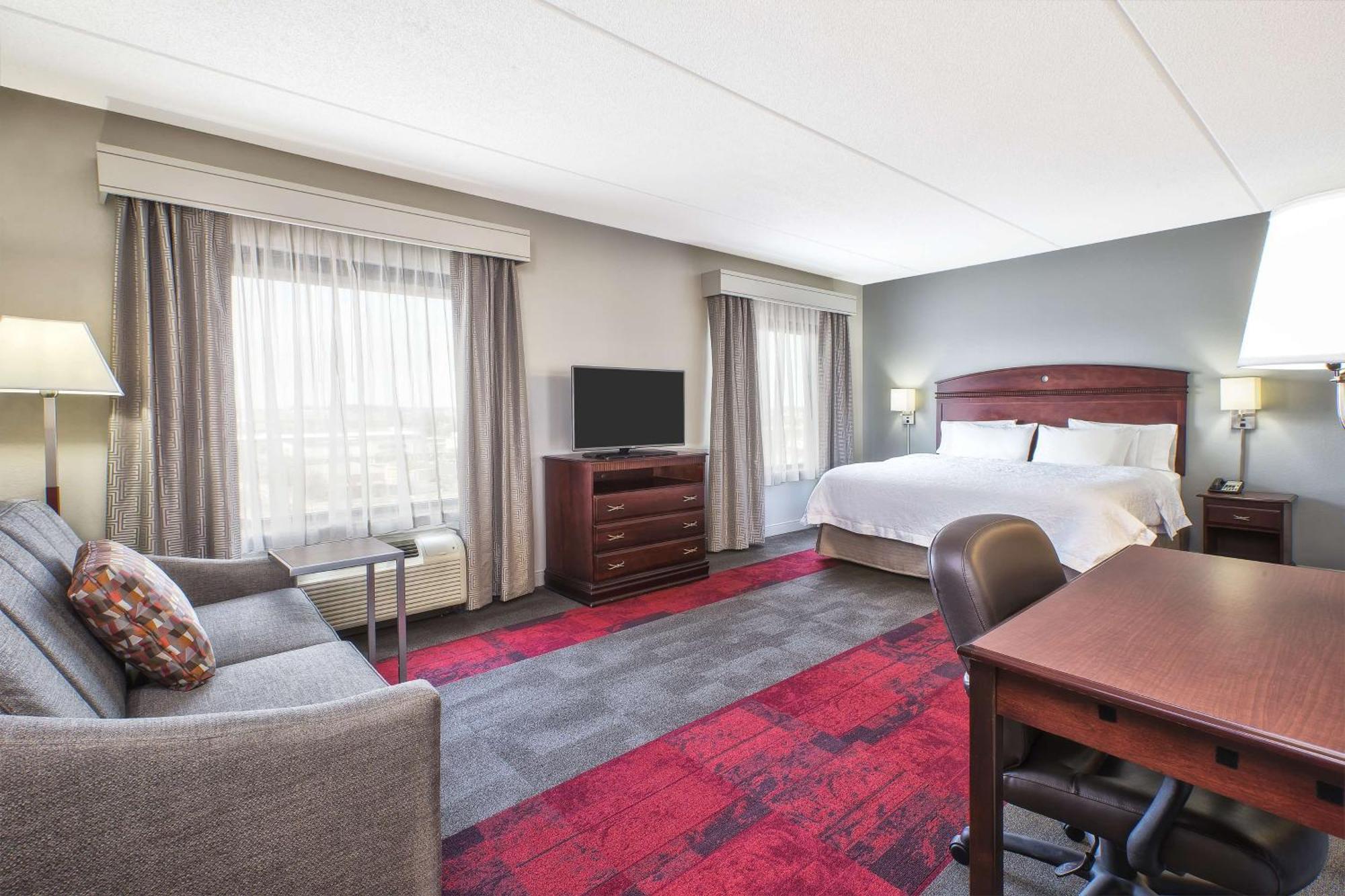 Hampton Inn & Suites Madison - West Ngoại thất bức ảnh