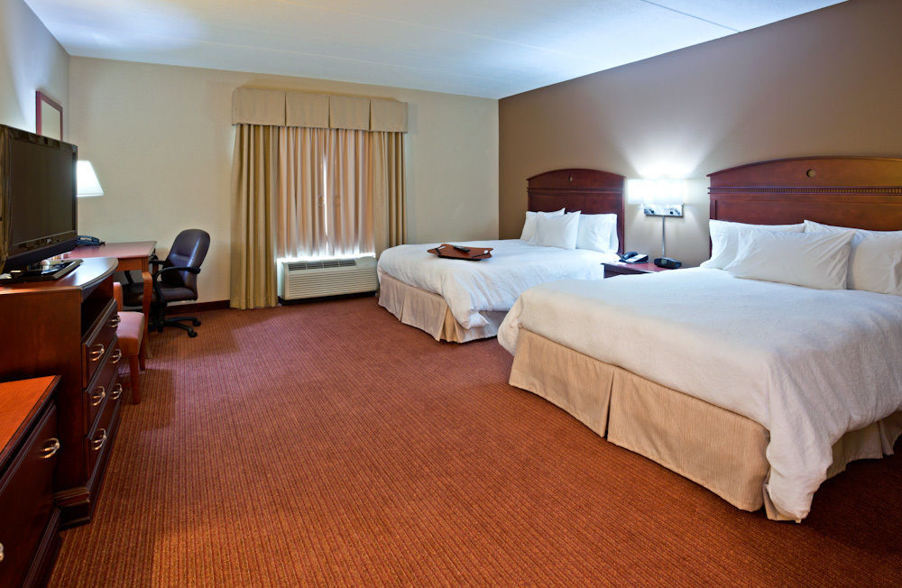 Hampton Inn & Suites Madison - West Phòng bức ảnh