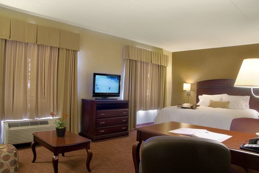 Hampton Inn & Suites Madison - West Phòng bức ảnh