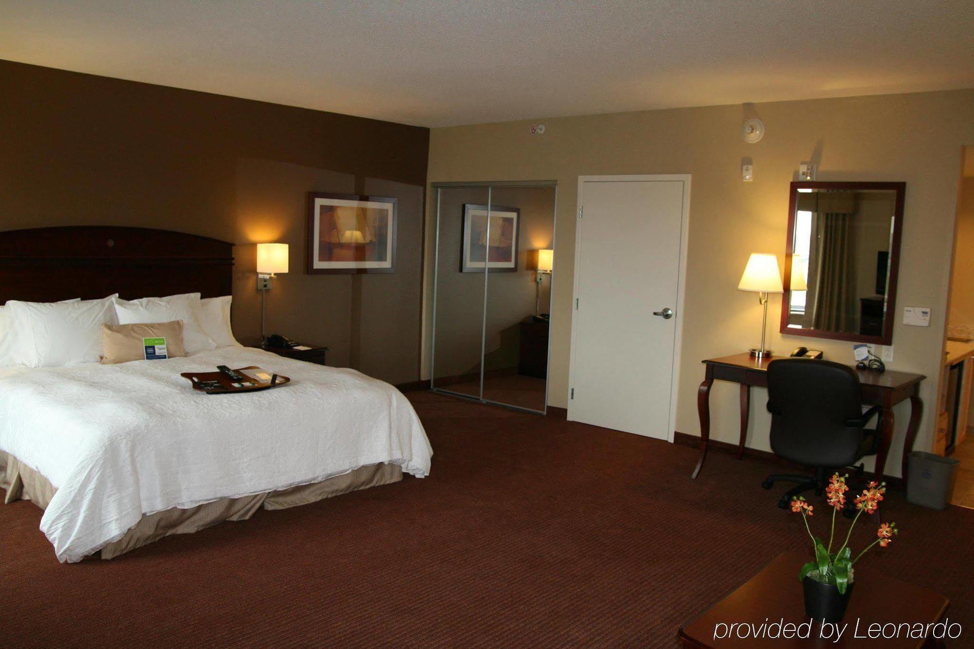 Hampton Inn & Suites Madison - West Phòng bức ảnh